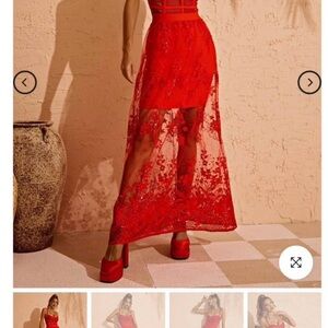 Chic Red Lace High-Low Skirt